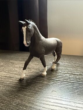 Schleich Horse Club Hanoverian Mare Black Figurine